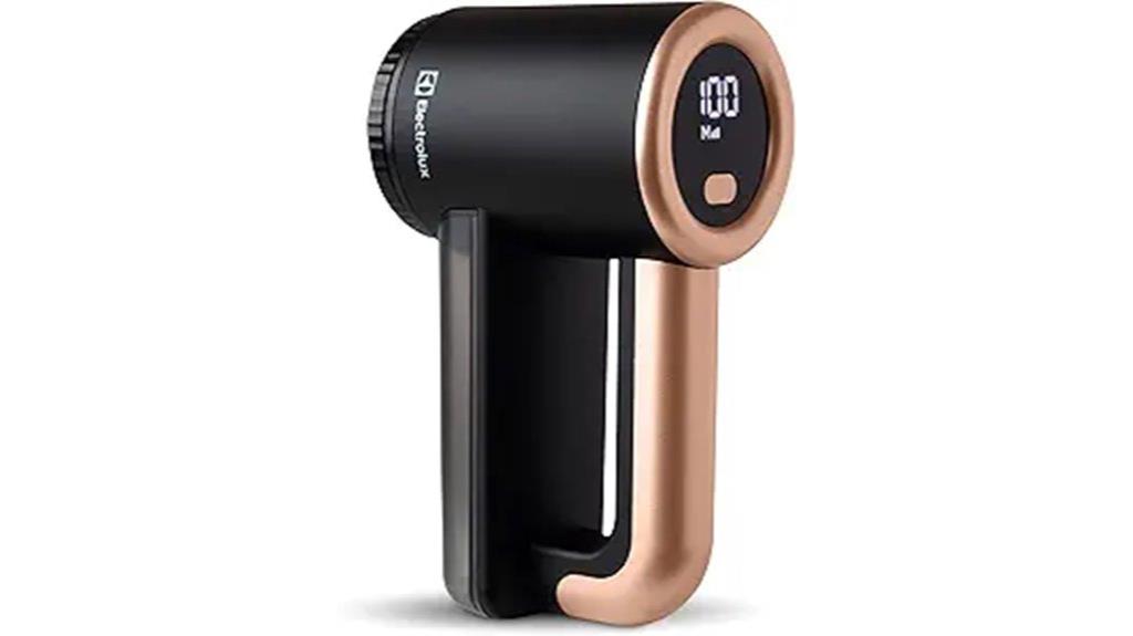 rechargeable fabric shaver features